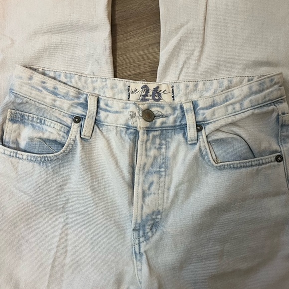 We the Free Wide Leg Jeans size 26 - Picture 2 of 5